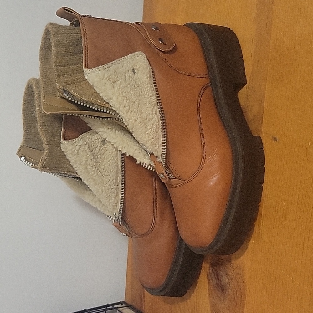 Sam edelman Leather zip boot size 7